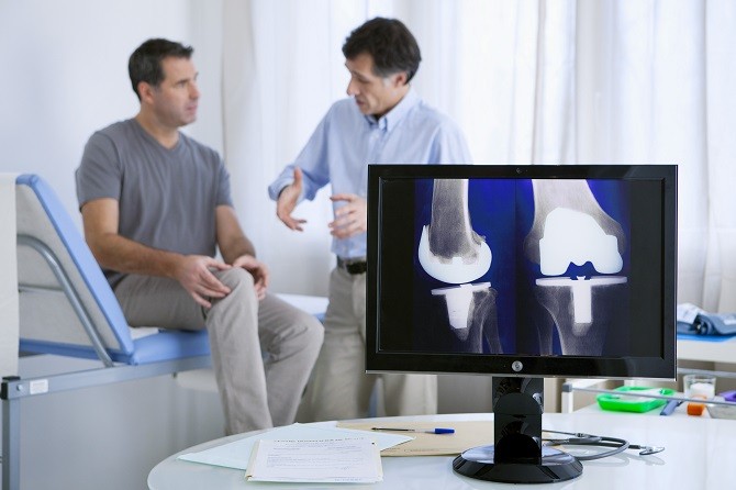 Roboic Assisted Joint Replacement Roboic Assisted Joint Replacement